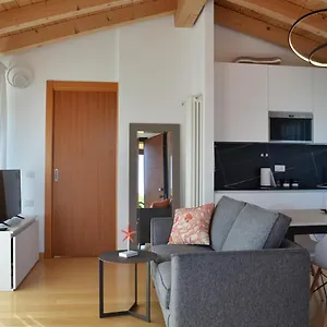 Golf Village ➔ Attico Con Piscina , Lido di Jesolo Italia